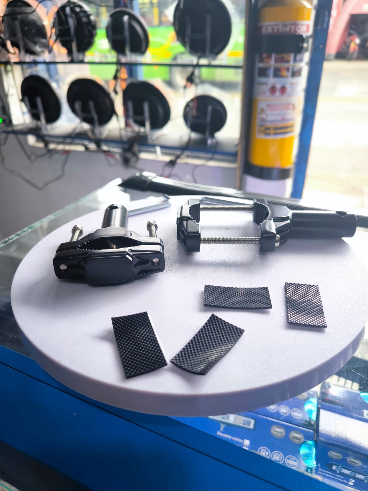 Miniatura 2 de PAR SOPORTES PARA EXPLORADORAS (TK01A)